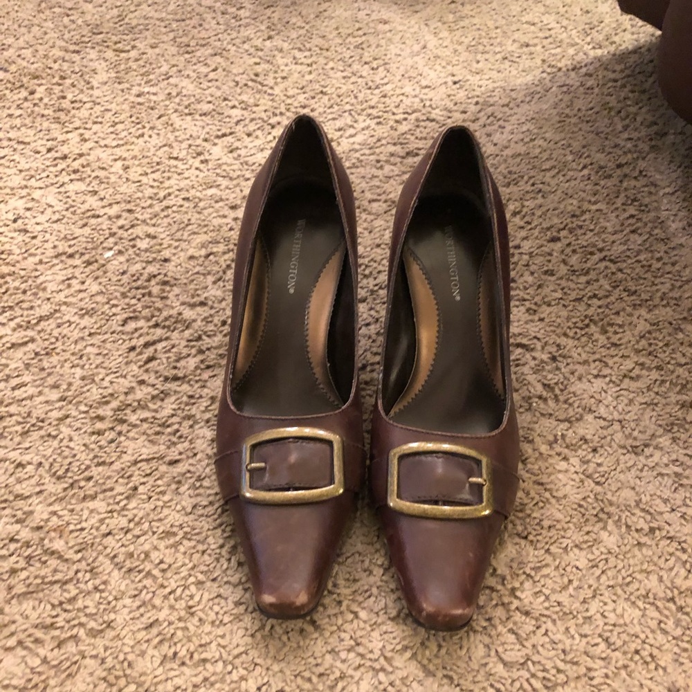 Brown pumps